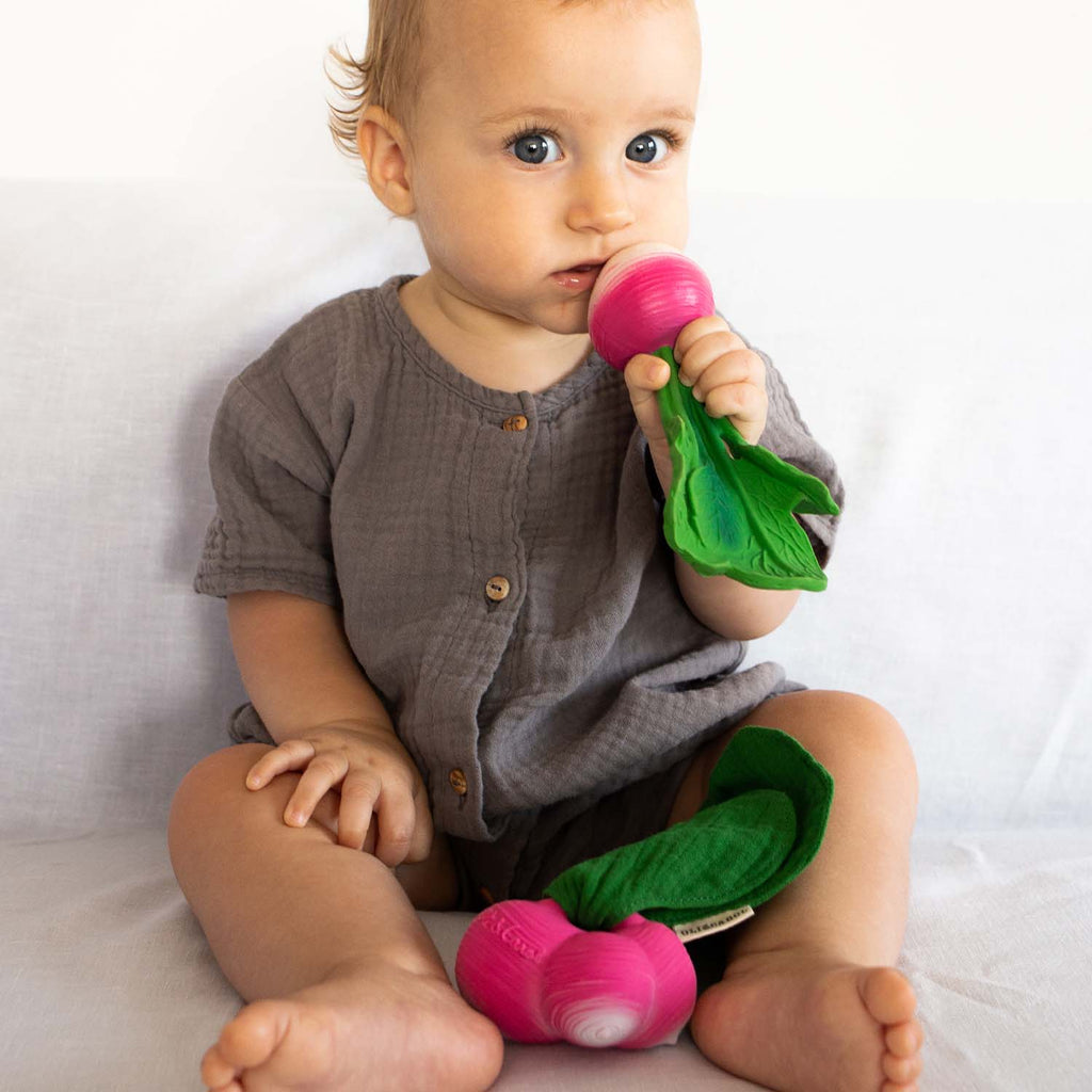 Ramona the Radish Lovey-Teether